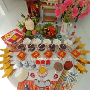 Mâm cúng đưa rước ông bà